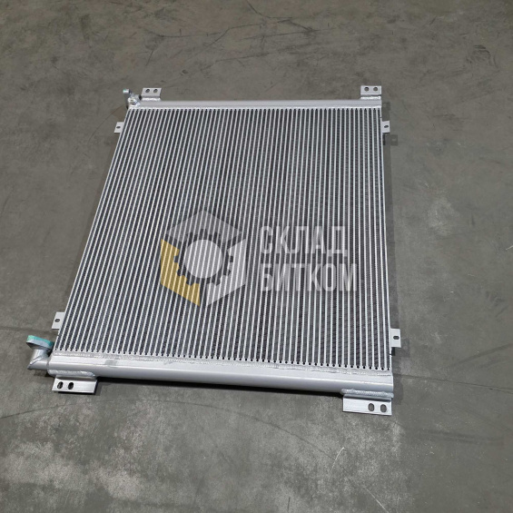 Радиатор масляный Кomatsu PC300-7, PC350-7 207-03-71640